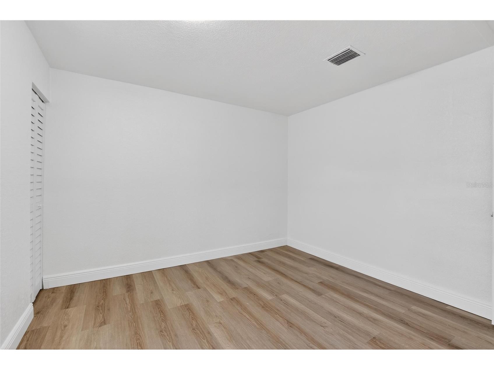 7407 S 33rd Avenue S Tampa FL 33619 TB8482151 image35