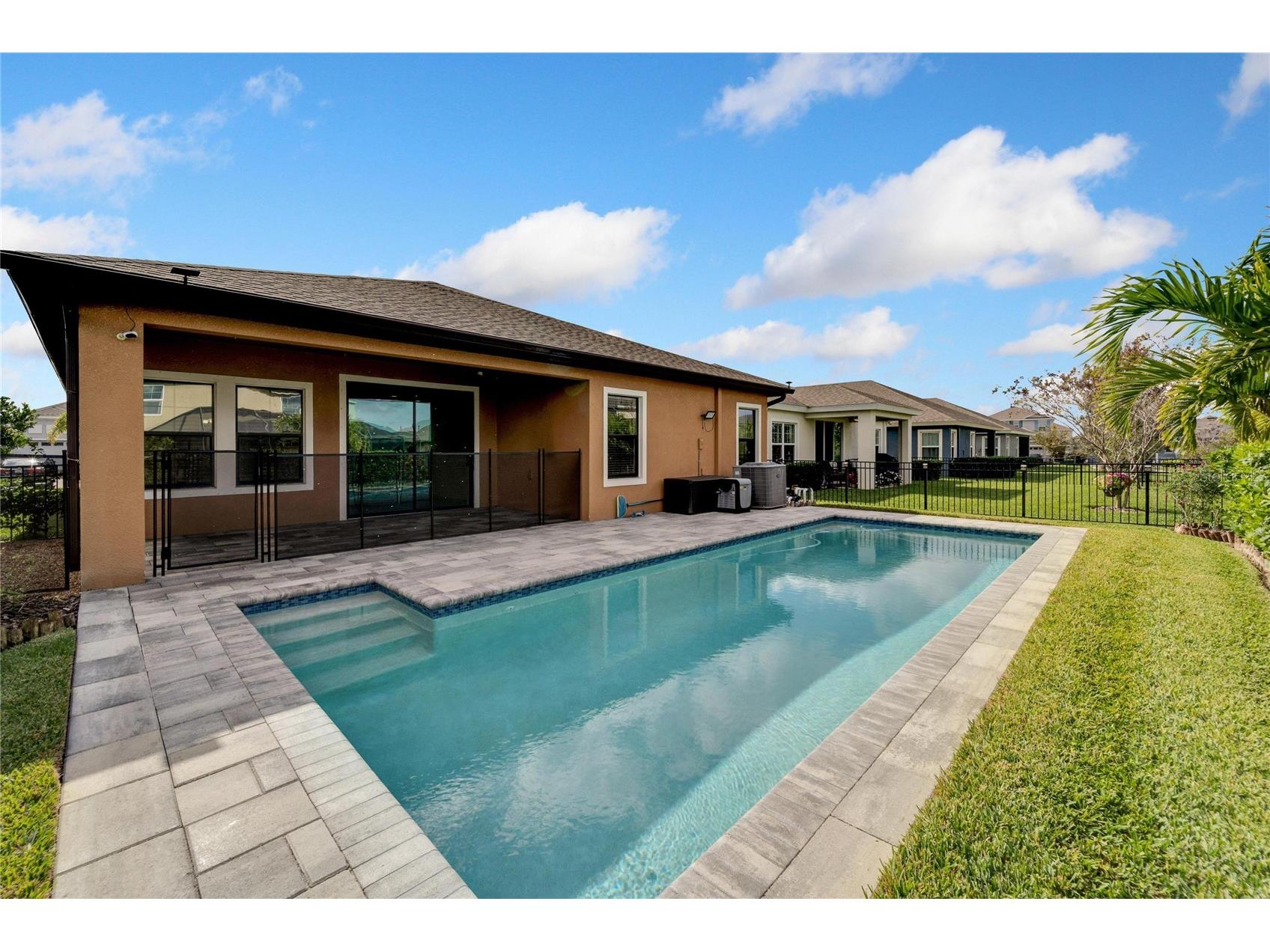 7408 Sungold Meadow Court Apollo Beach FL 33572 TB8400632 image2