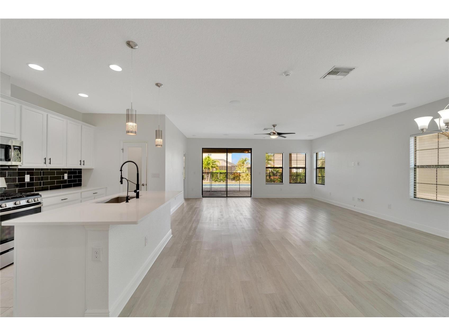 7408 Sungold Meadow Court Apollo Beach FL 33572 TB8400632 image21