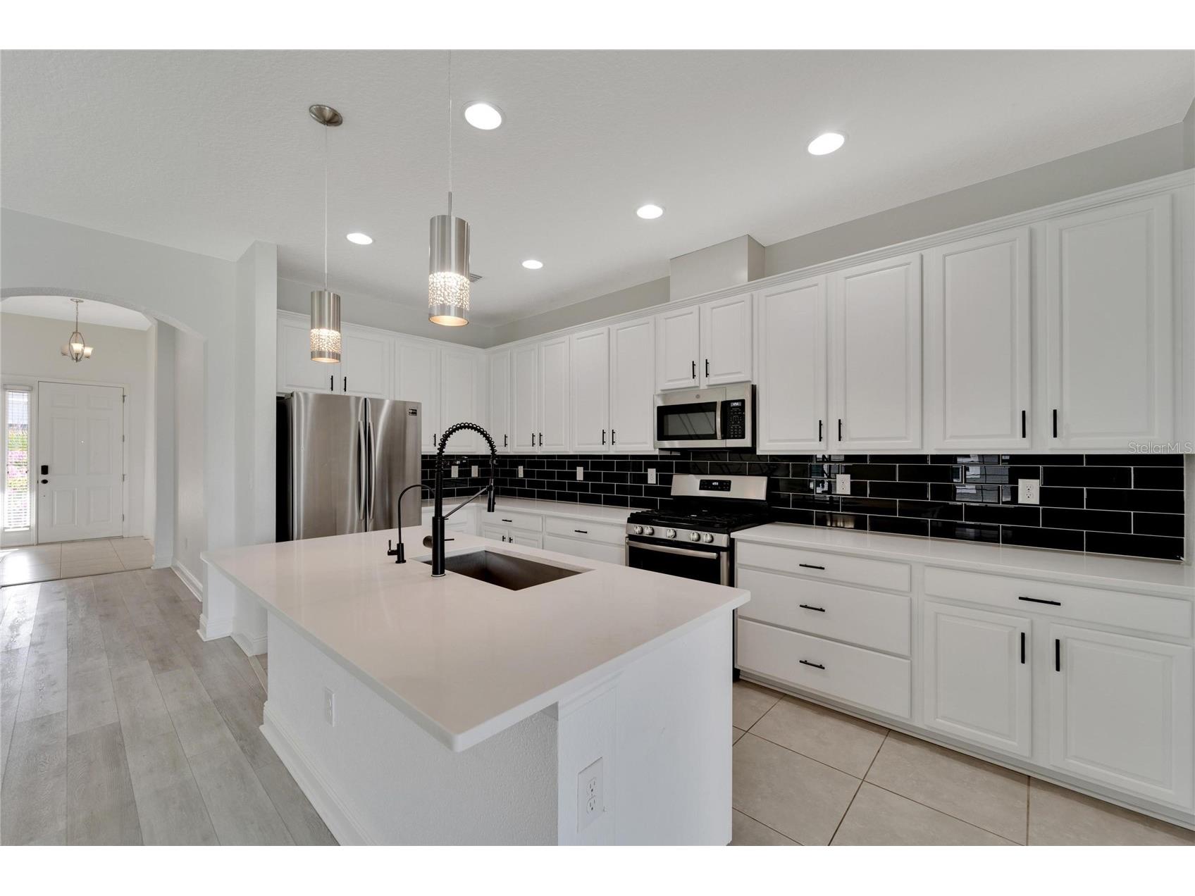 7408 Sungold Meadow Court Apollo Beach FL 33572 TB8400632 image30