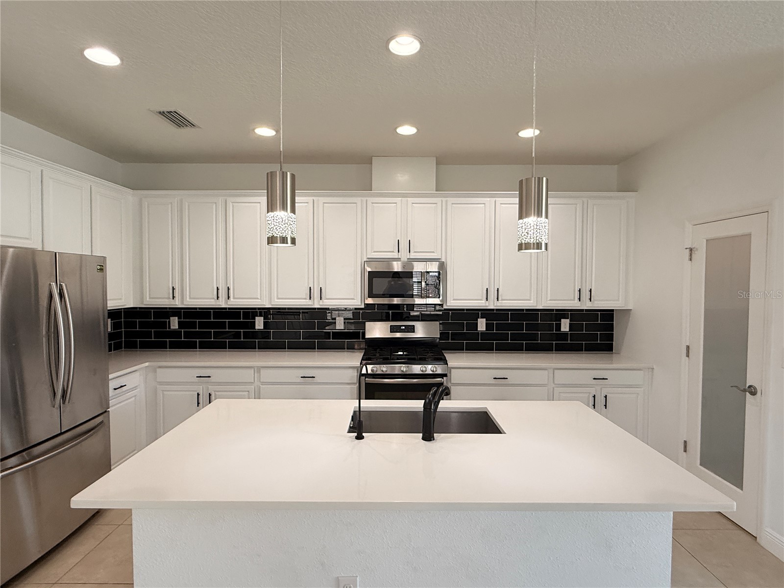 7408 Sungold Meadow Court Apollo Beach FL 33572 TB8468082 image10