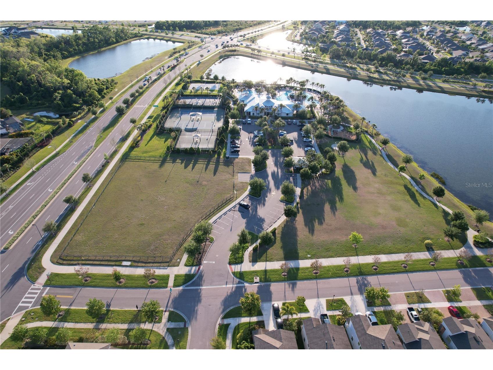 7408 Sungold Meadow Court Apollo Beach FL 33572 TB8468082 image33