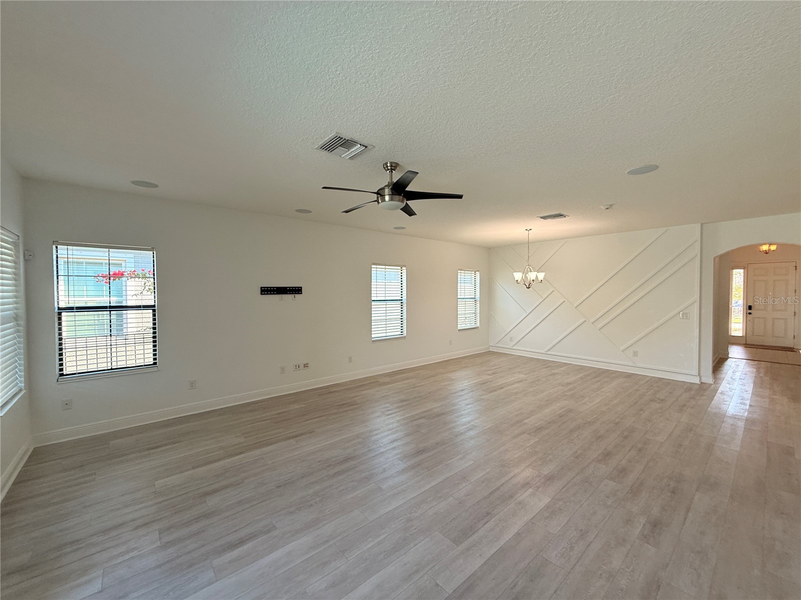 7408 Sungold Meadow Court Apollo Beach FL 33572 TB8468082 image8