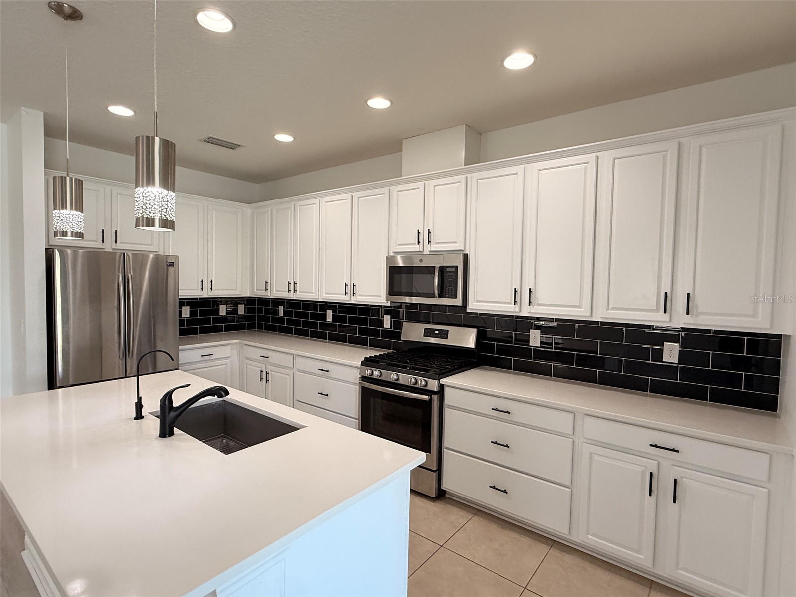 7408 Sungold Meadow Court Apollo Beach FL 33572 TB8468082 image9