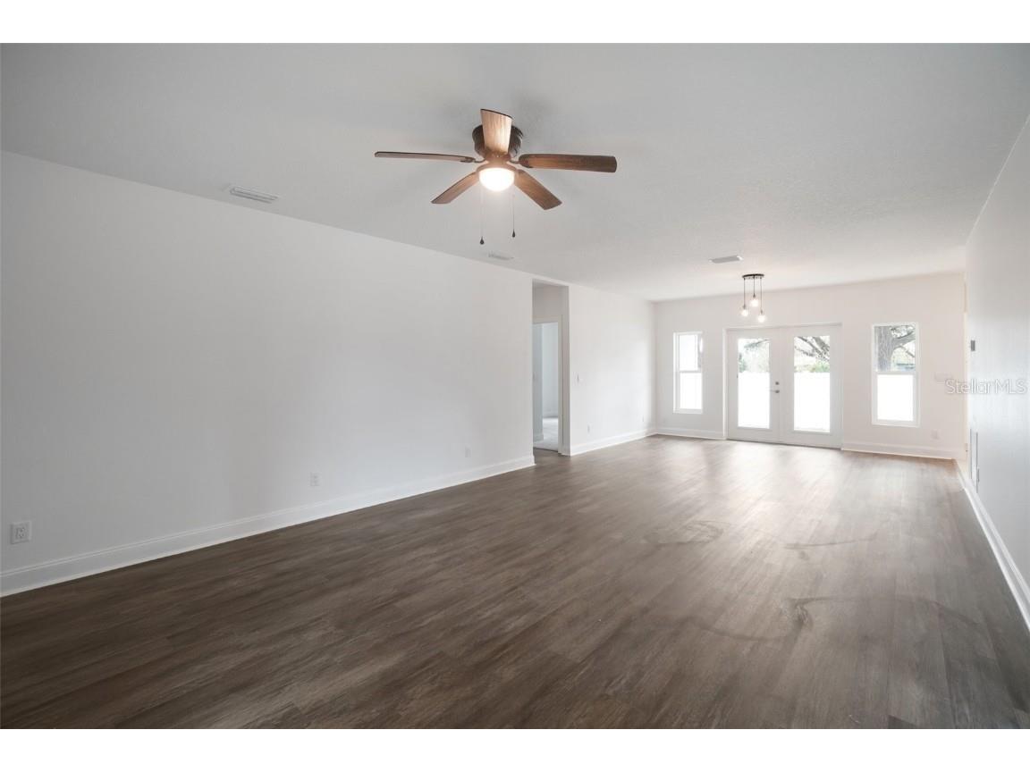 7409 & 7411 E 23rd Avenue Tampa FL 33619 TB8350075 image11