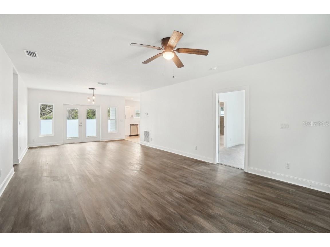 7409 & 7411 E 23rd Avenue Tampa FL 33619 TB8350075 image12