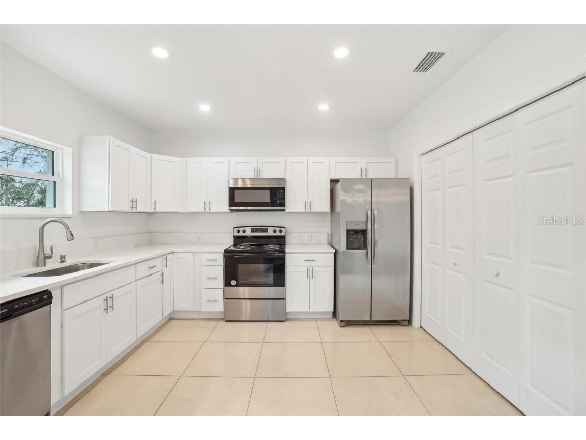 7409 & 7411 E 23rd Avenue Tampa FL 33619 TB8350075 image17