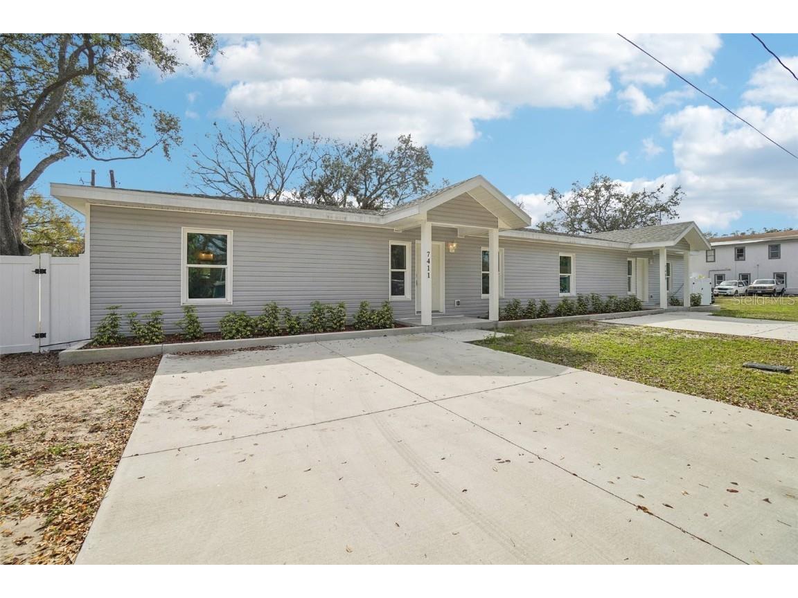 7409 & 7411 E 23rd Avenue Tampa FL 33619 TB8350075 image3