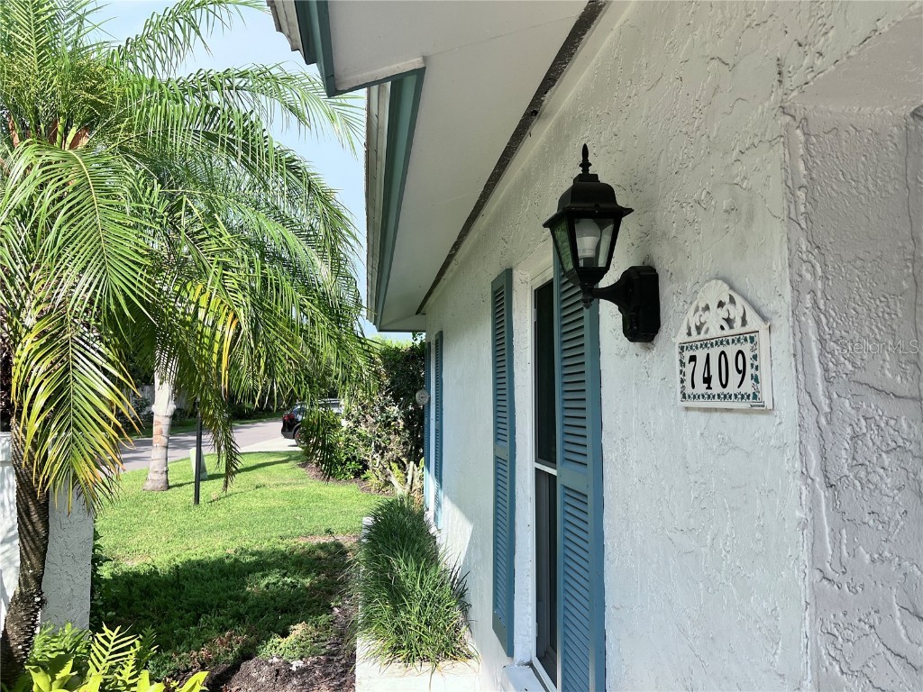7409 7th Avenue W Bradenton FL 34209 A4603111 image1