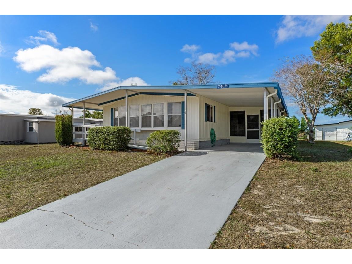 7409 Eastern Circle Drive Brooksville FL 34613 TB8455111 image1