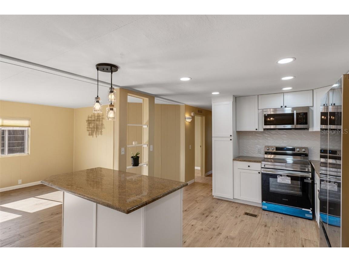 7409 Eastern Circle Drive Brooksville FL 34613 TB8455111 image13