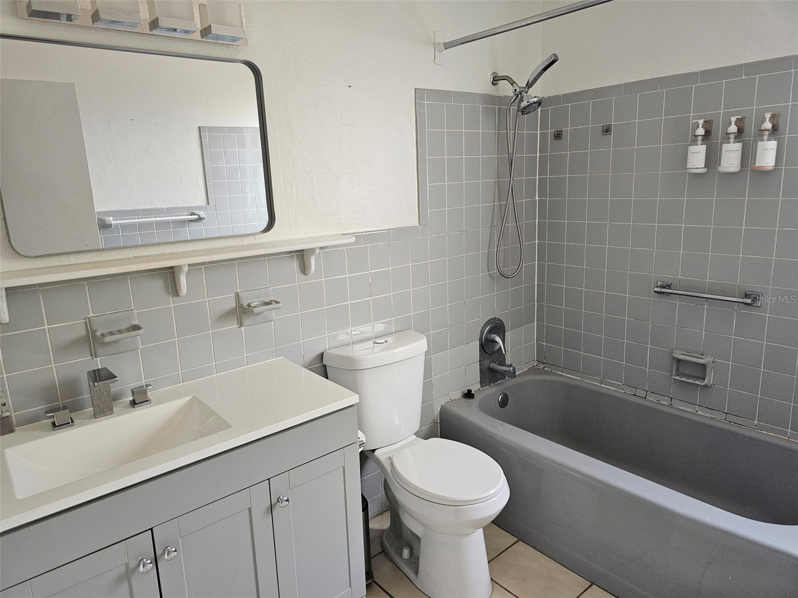 7409 Manatee Street Sarasota FL 34243 A4692702 image16