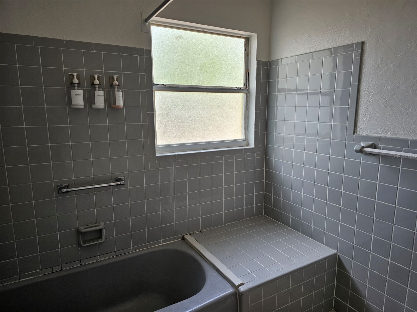 7409 Manatee Street Sarasota FL 34243 A4692702 image17