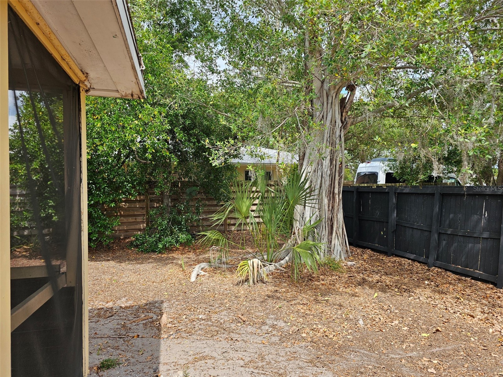 7409 Manatee Street Sarasota FL 34243 A4692702 image24