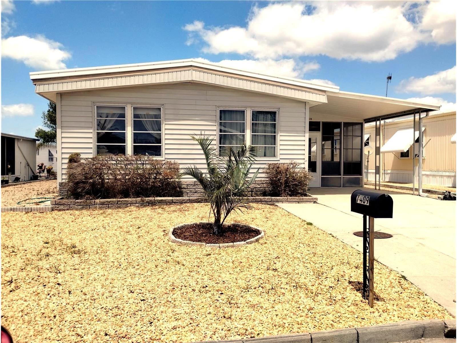 7409 Skyline Drive Hudson FL 34667 W7884734 image1