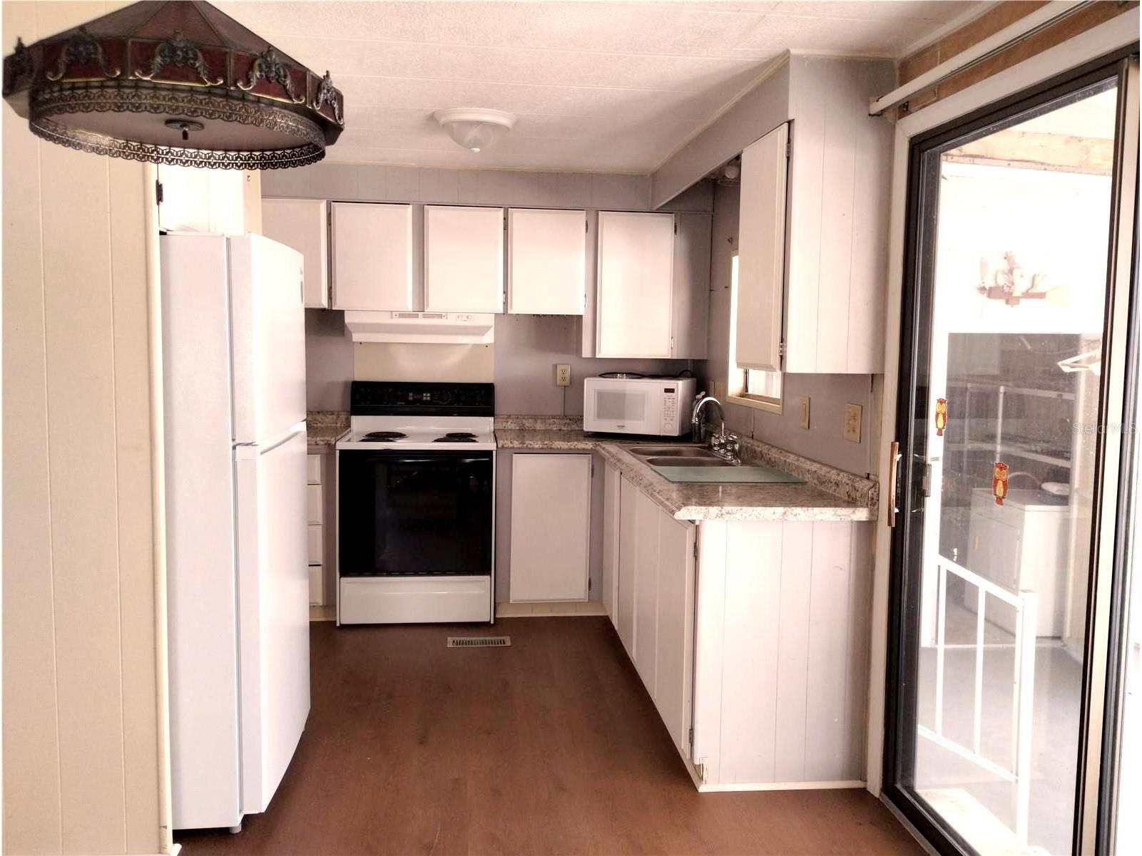 7409 Skyline Drive Hudson FL 34667 W7884734 image4
