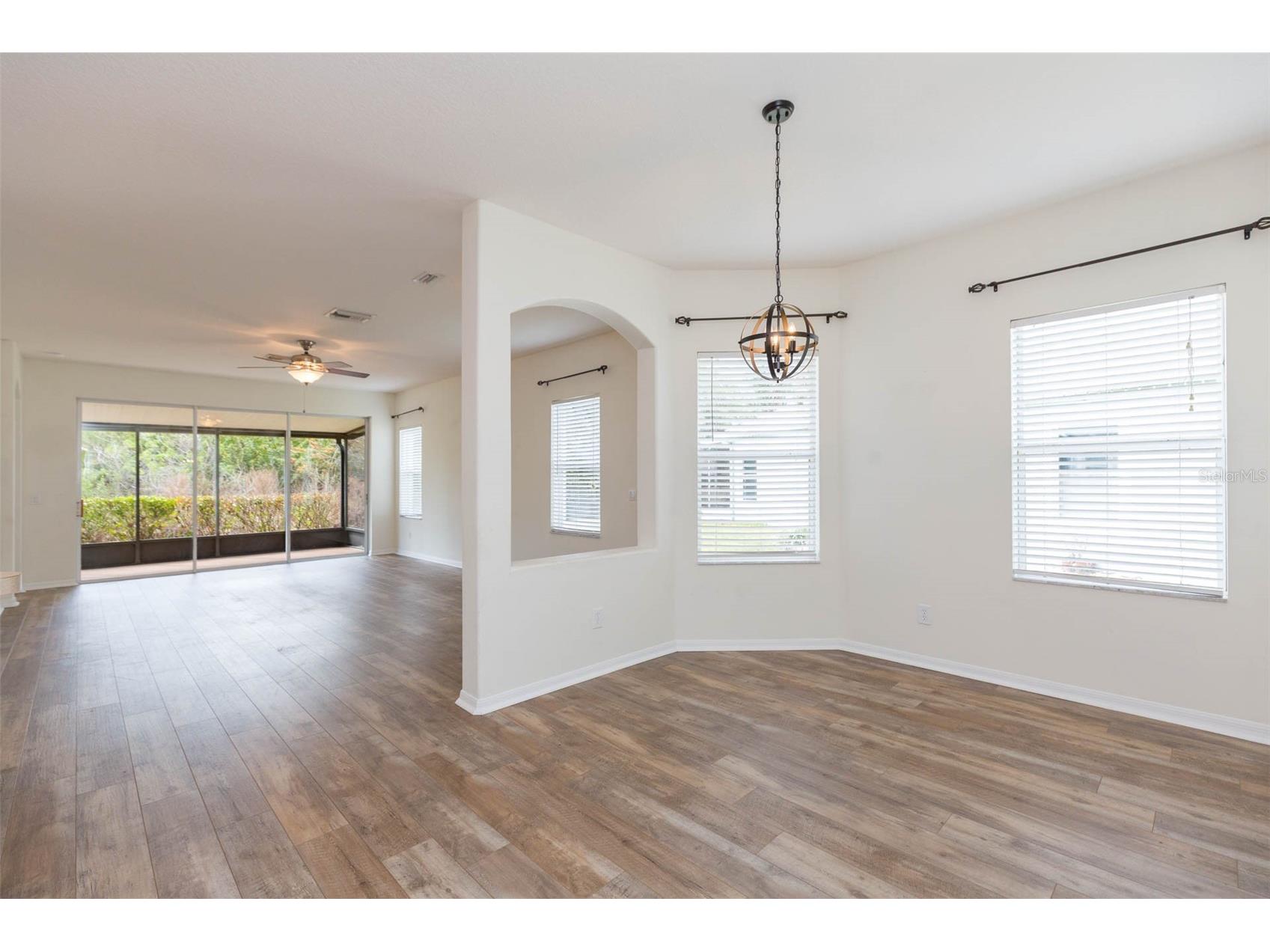 7409 Surrey Wood Lane Apollo Beach FL 33572 TB8478869 image12