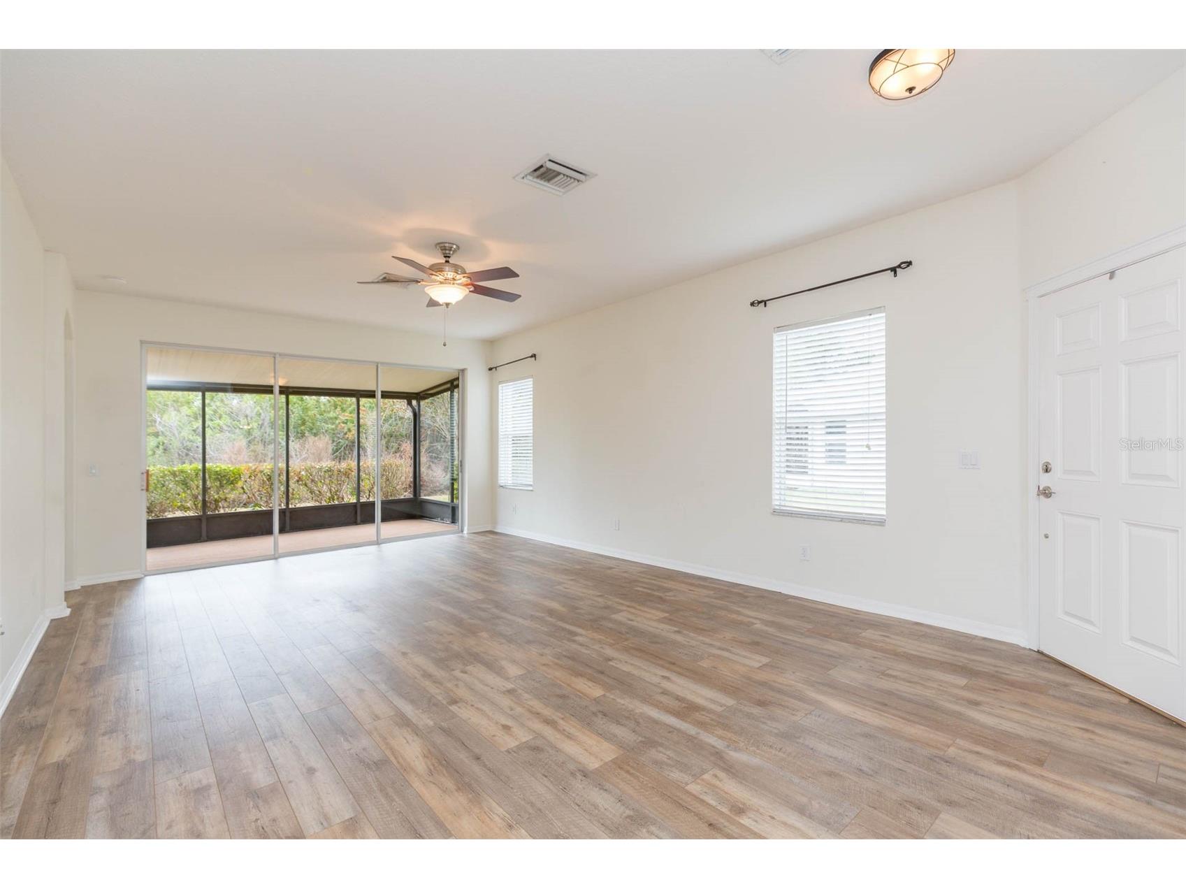 7409 Surrey Wood Lane Apollo Beach FL 33572 TB8478869 image7