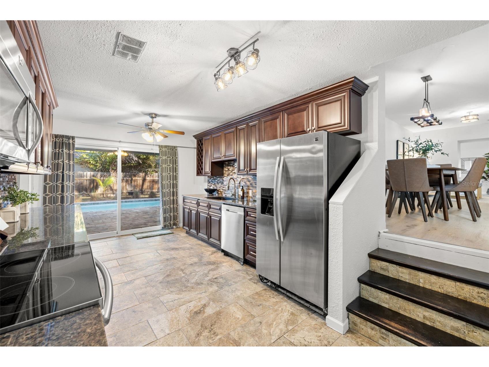 741 30th Avenue N Saint Petersburg FL 33701 TB8472933 image14