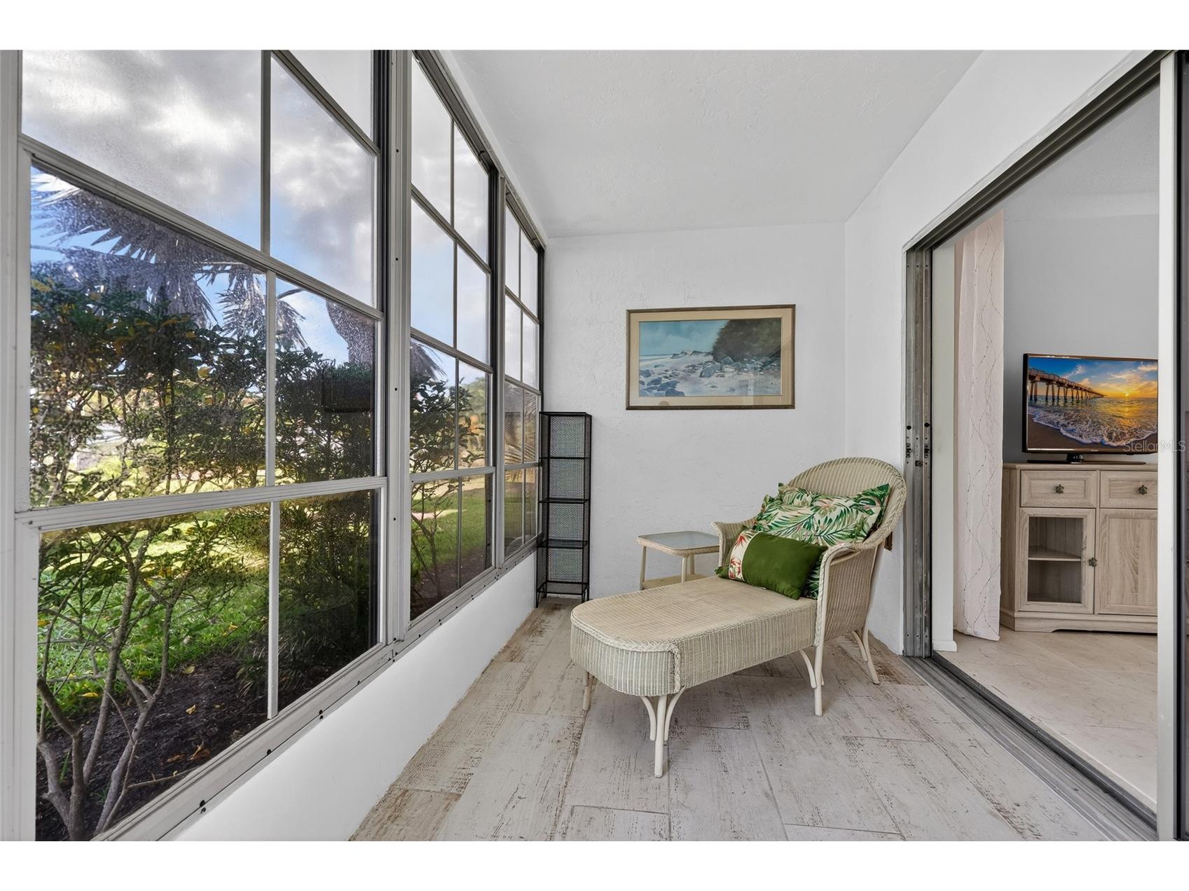 741 Capri Isles Boulevard #111 Venice FL 34292 C7526101 image24