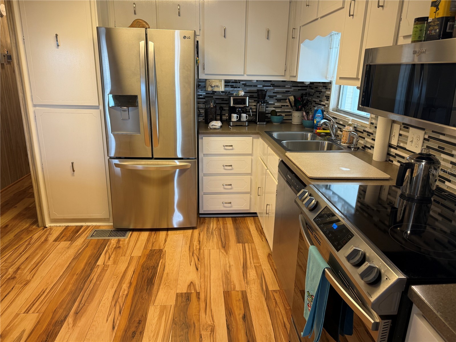 741 Iris Drive Venice FL 34293 N6143443 image8