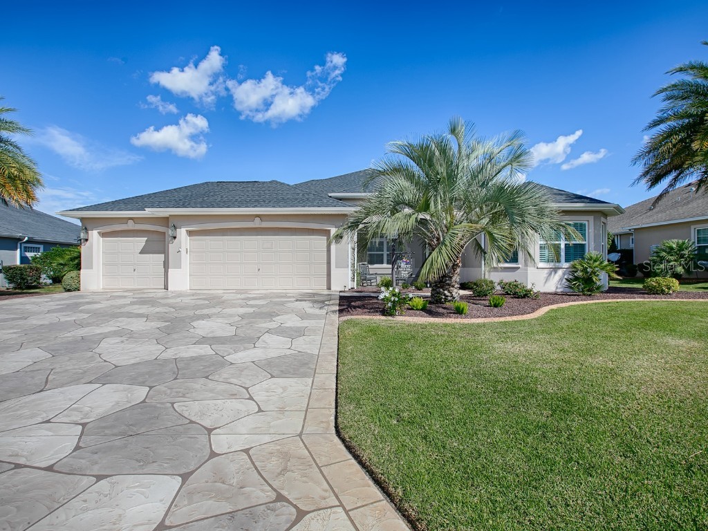 741 Iron Oak Way The Villages FL 32163 G5075269 image1