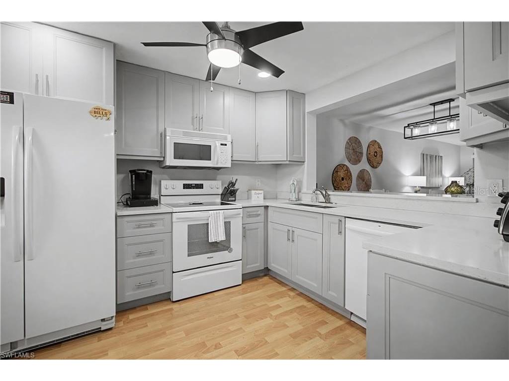 741 Landover Circle #102 Naples FL 34104 TB8478211 image9