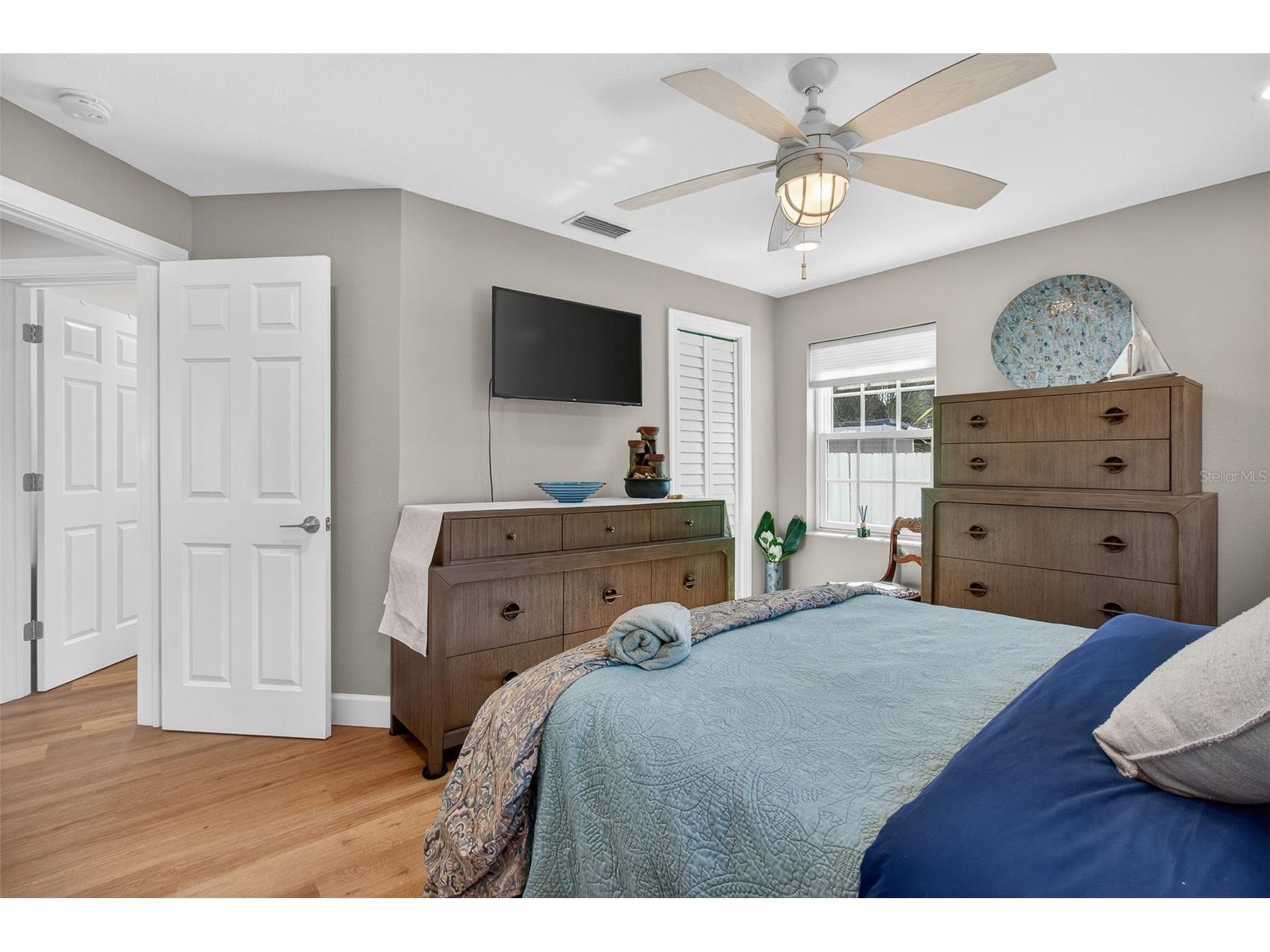 741 Lantana Avenue Clearwater Beach FL 33767 TB8470063 image21