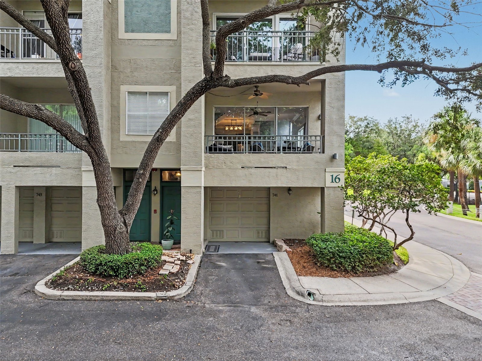 741 Mainsail Drive #741 Tampa FL 33602 TB8522965 image1
