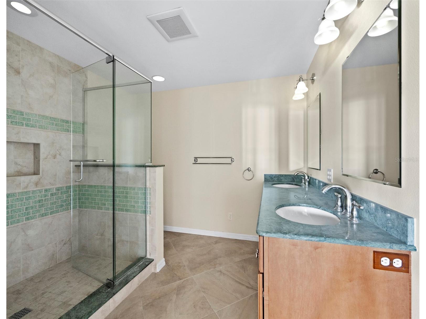 741 Old Compass Road Longboat Key FL 34228 A4689309 image28