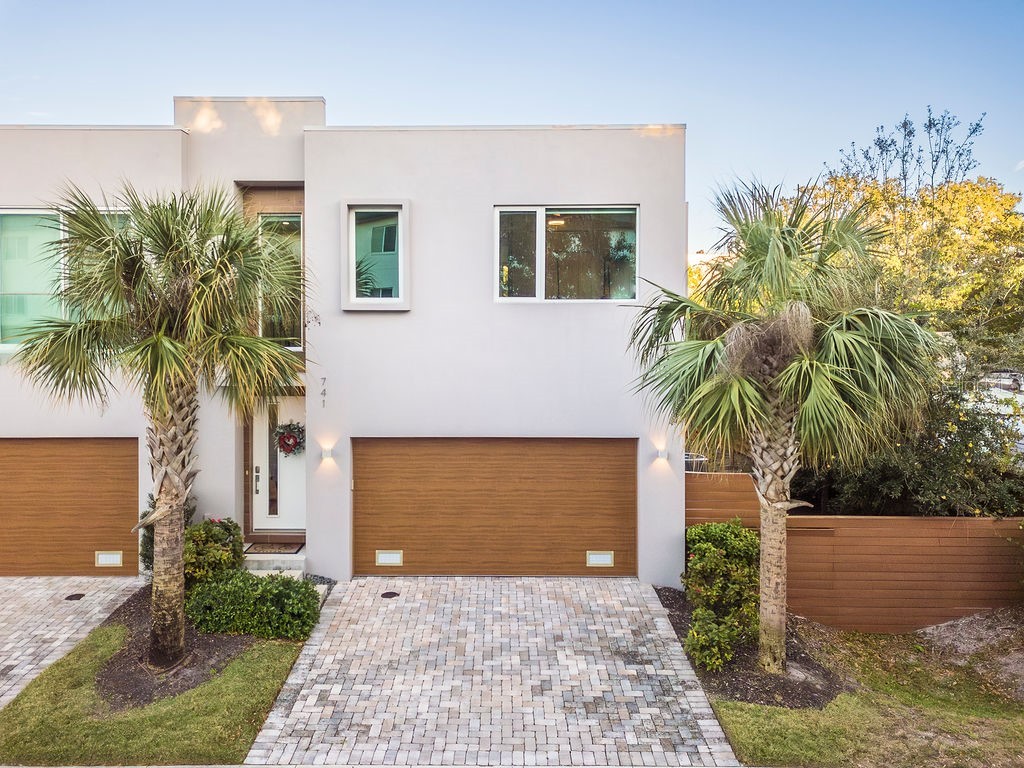 741 Rowe Place Sarasota FL 34236 - HUDSON BAYOU A4598516 image1