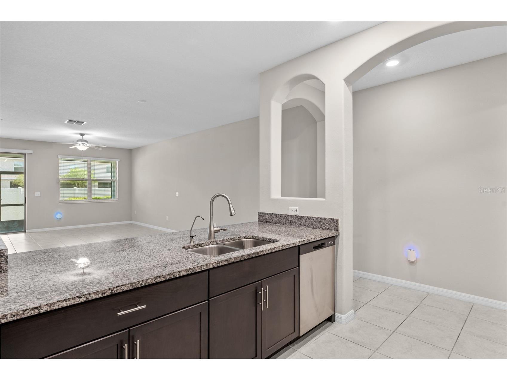 741 Royal Empress Drive Ruskin FL 33570 TB8502765 image12