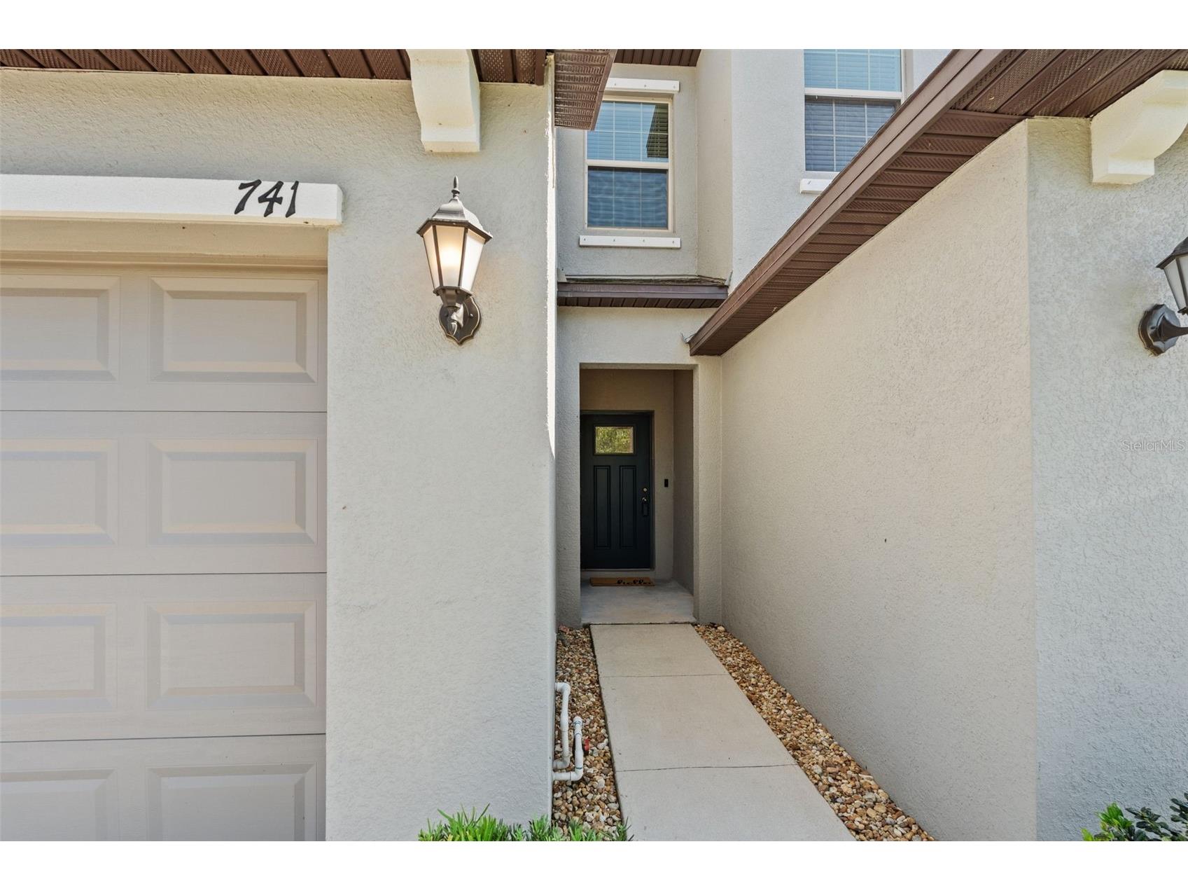 741 Royal Empress Drive Ruskin FL 33570 TB8502765 image2