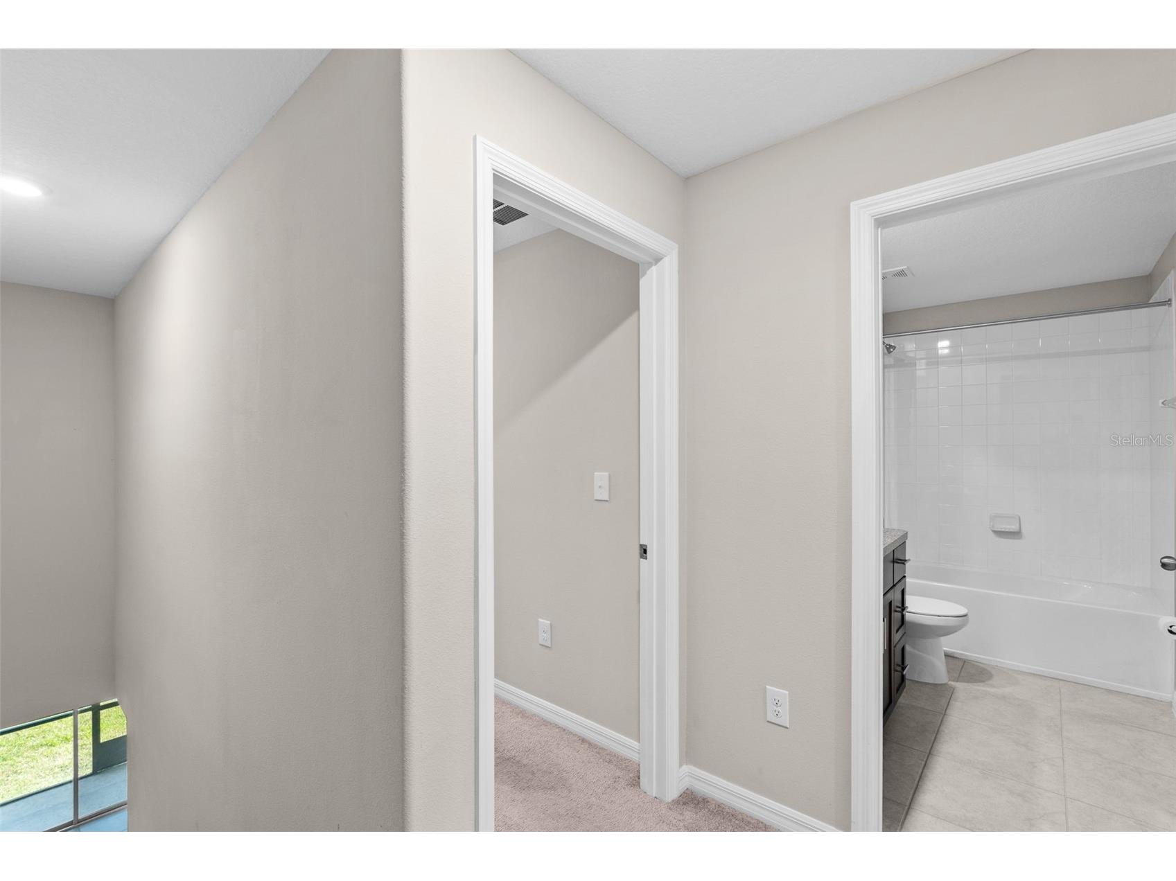 741 Royal Empress Drive Ruskin FL 33570 TB8502765 image23