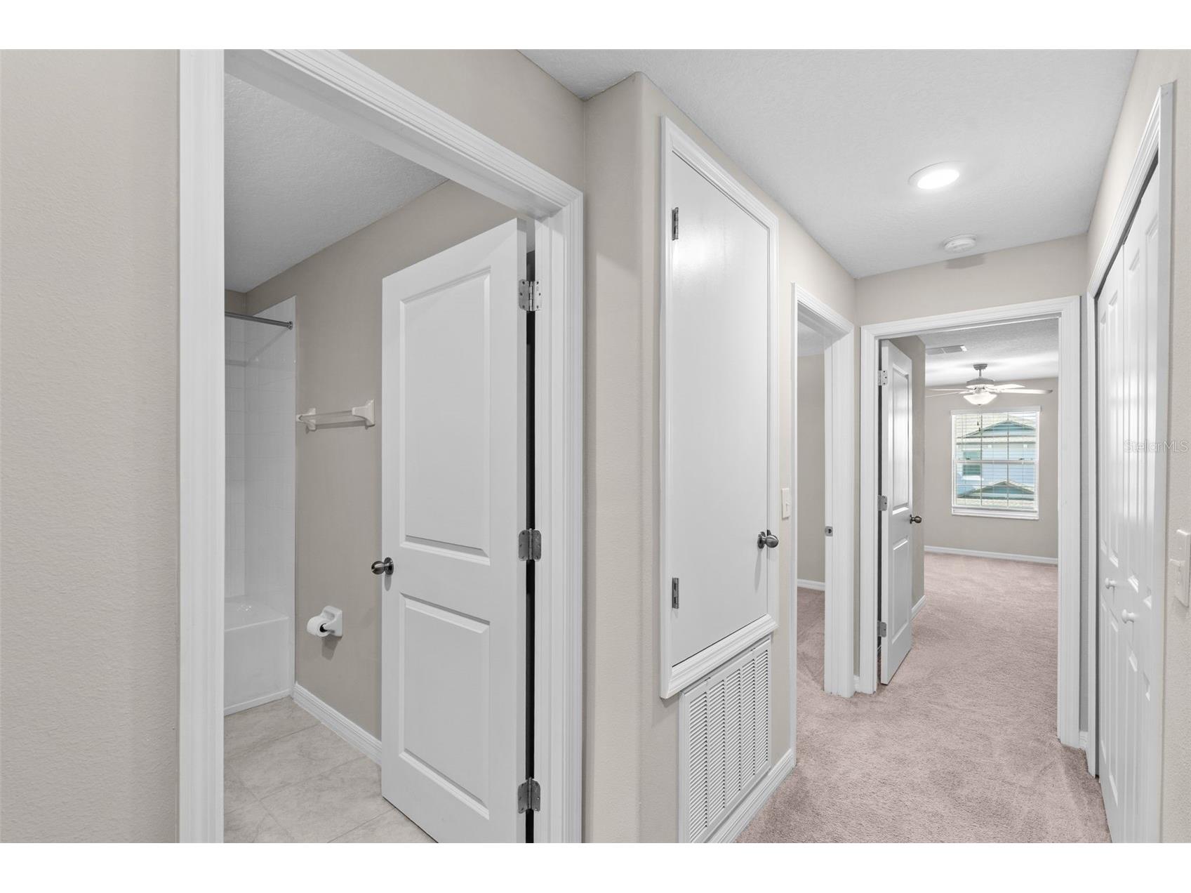 741 Royal Empress Drive Ruskin FL 33570 TB8502765 image24