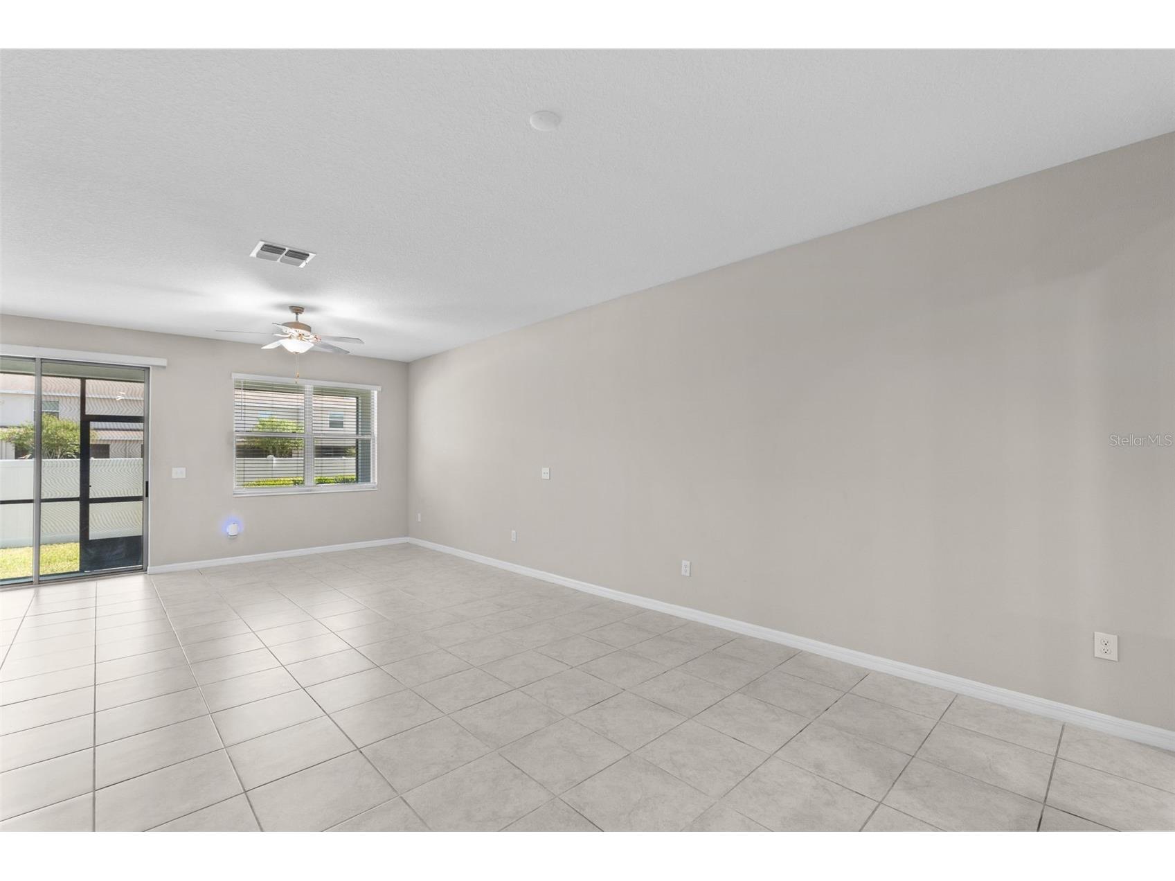 741 Royal Empress Drive Ruskin FL 33570 TB8502765 image6
