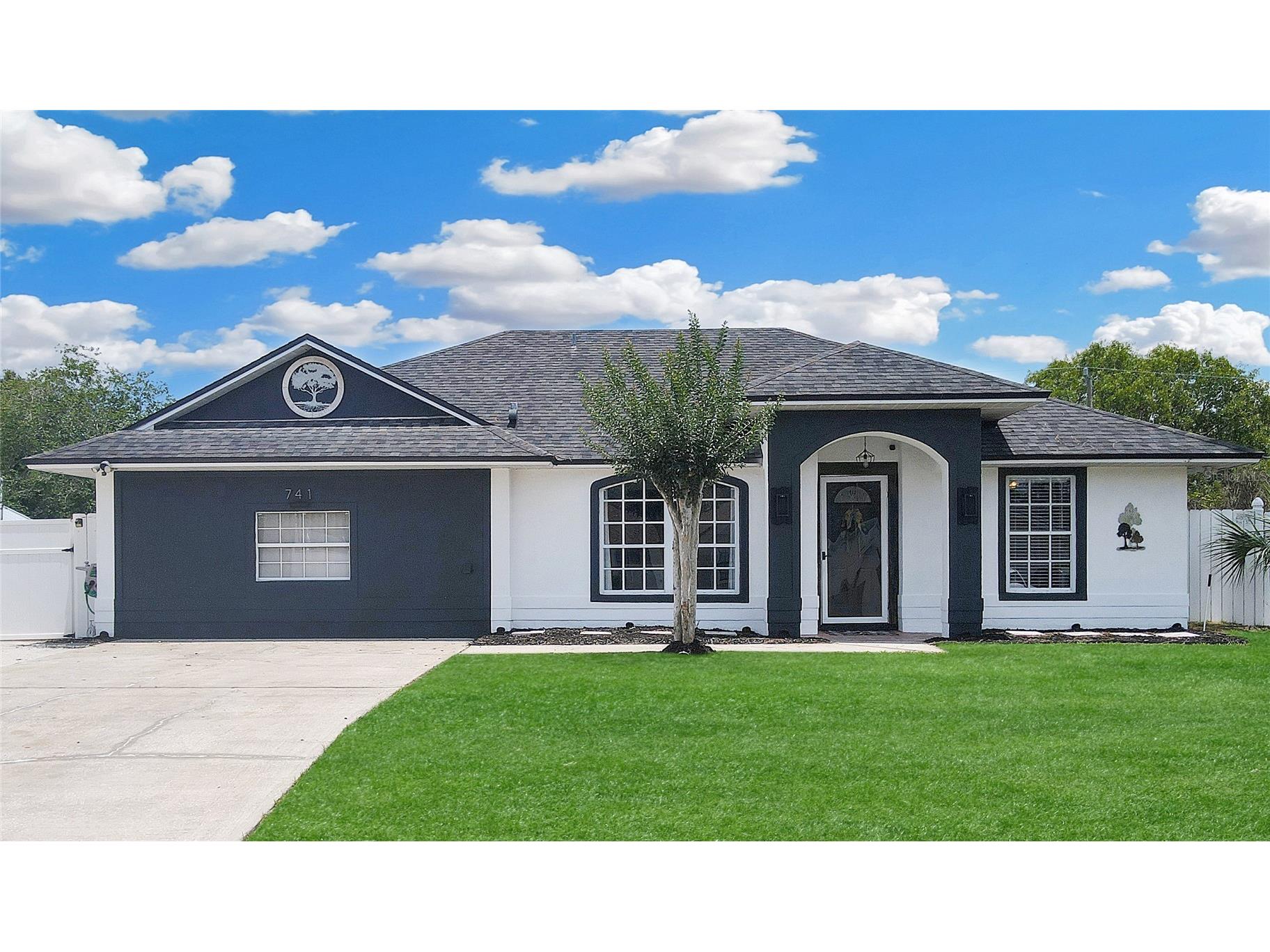 741 Shafton Avenue Deltona FL 32738 O6408585 image1