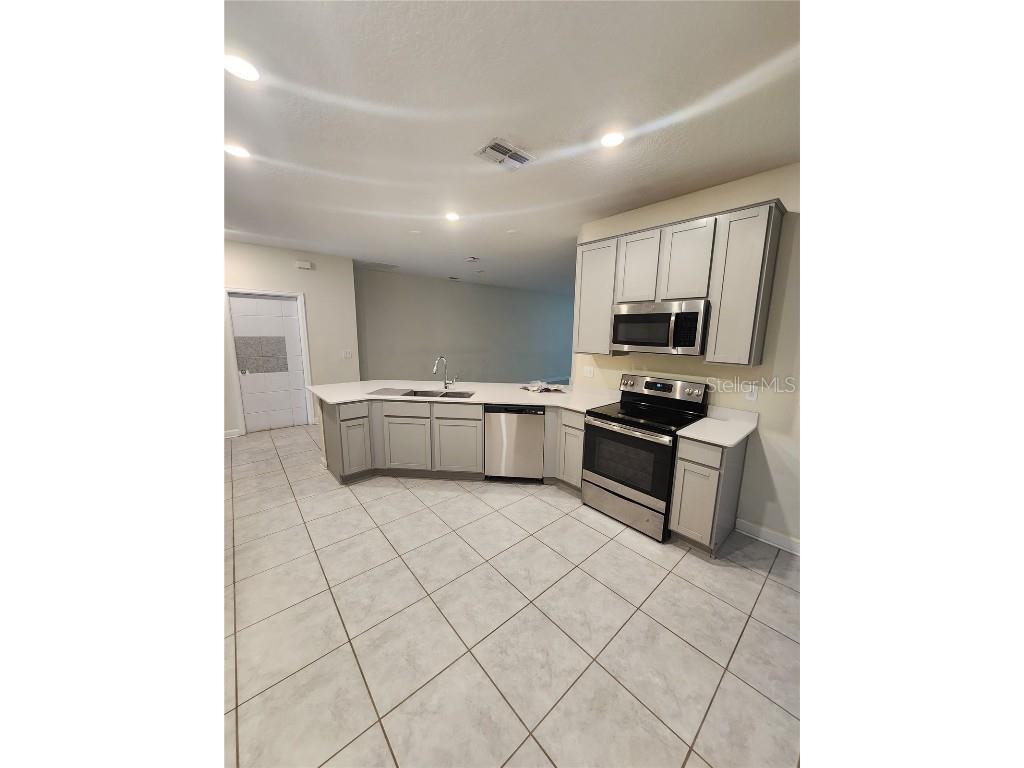 741 Simone Court Haines City FL 33844 G5105006 image4