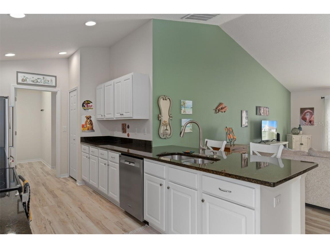 741 W Walkertown Drive Citrus Springs FL 34434 OM712440 image10