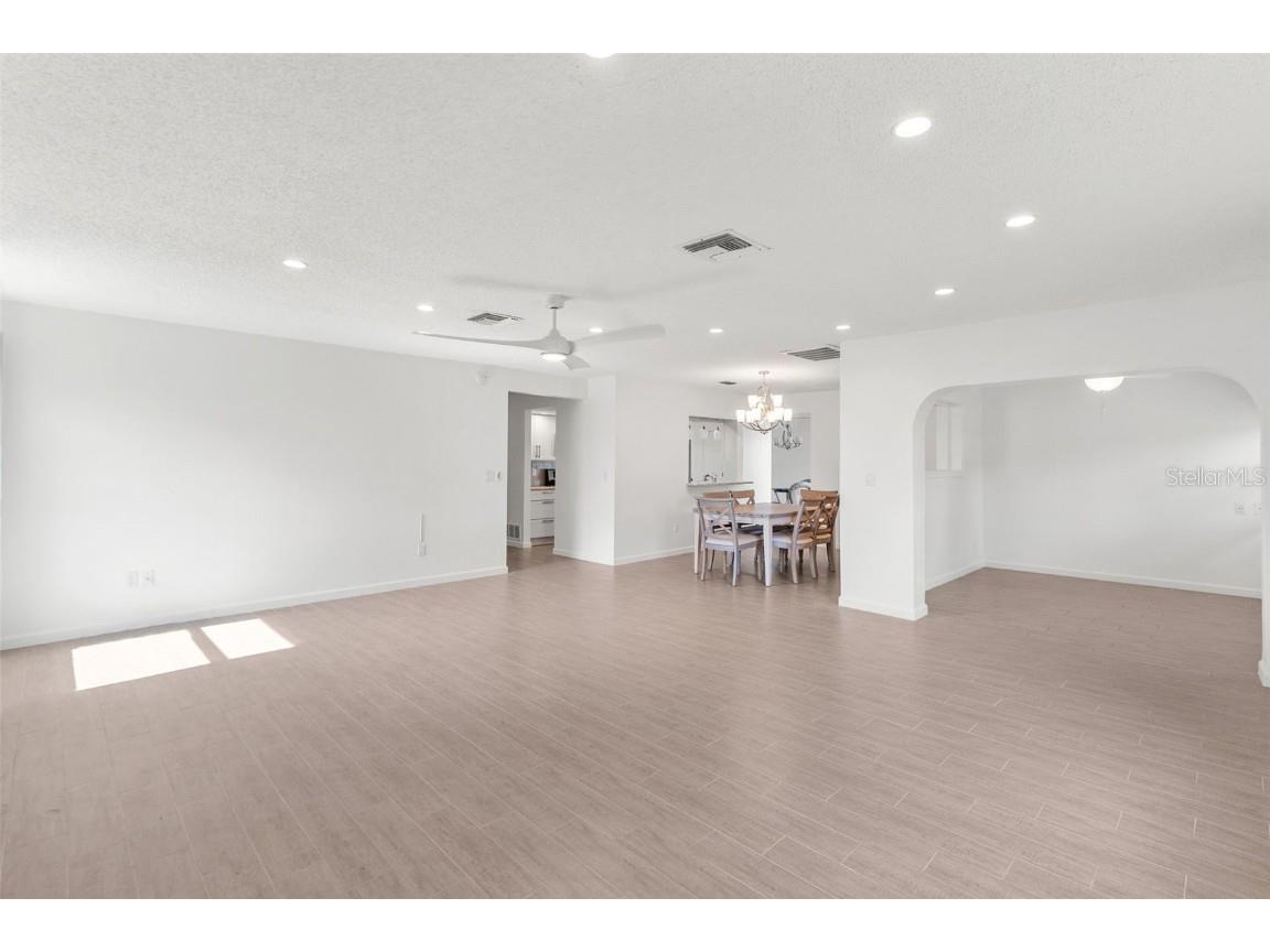 7410 8th Avenue W Bradenton FL 34209 TB8308054 image10