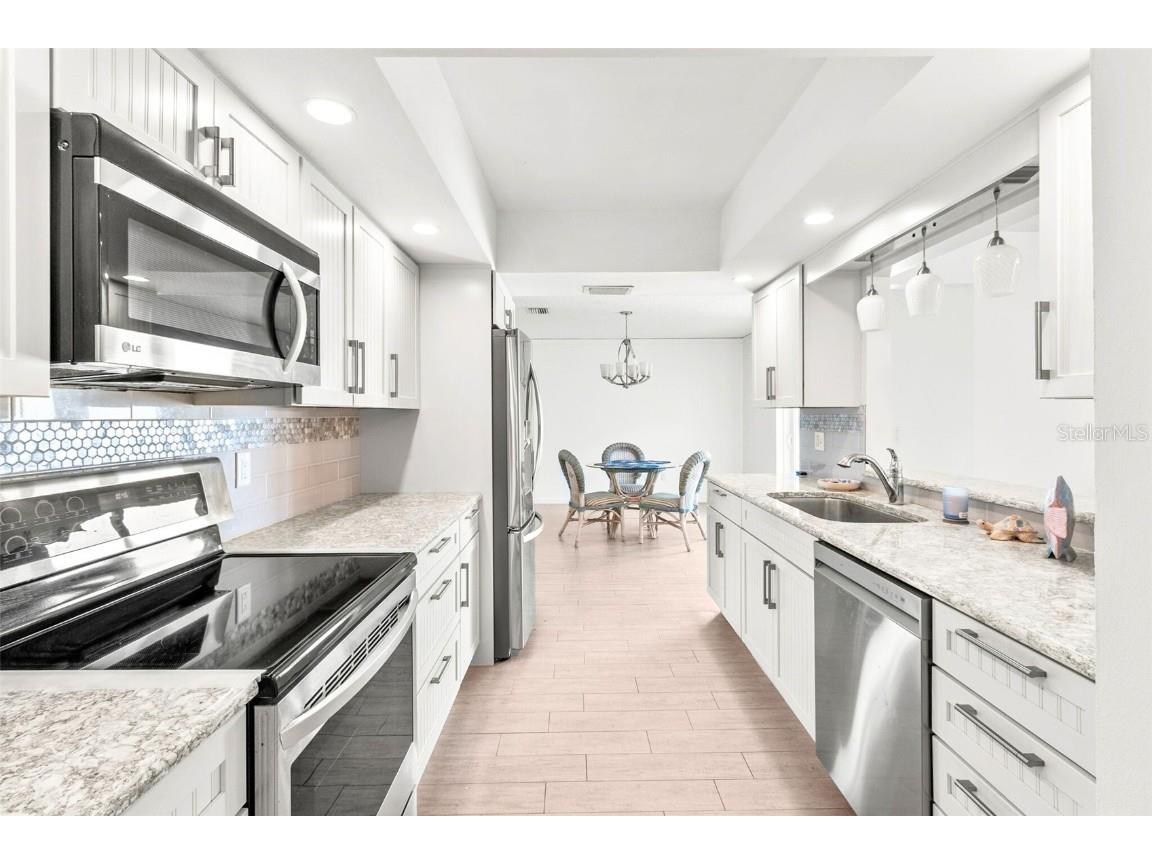 7410 8th Avenue W Bradenton FL 34209 TB8308054 image5