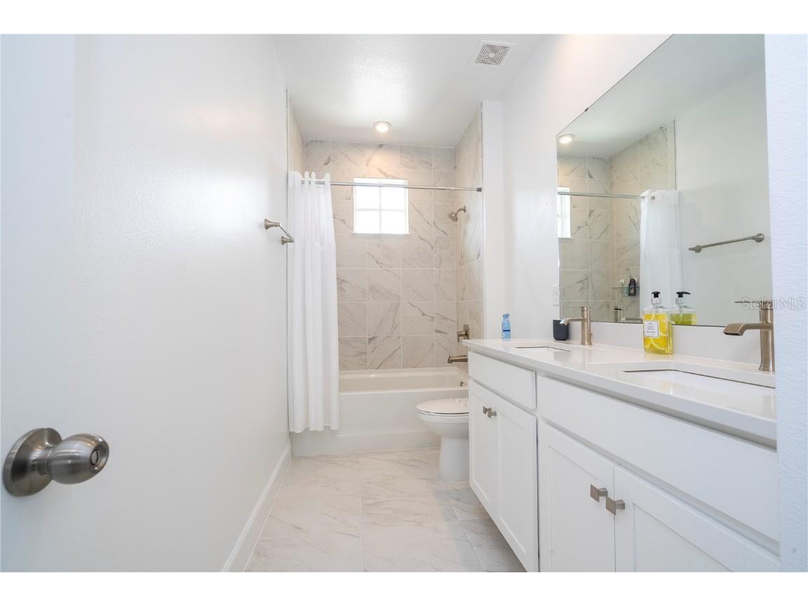 7410 Barrier Cove Way Kissimmee FL 34747 O6348008 image55