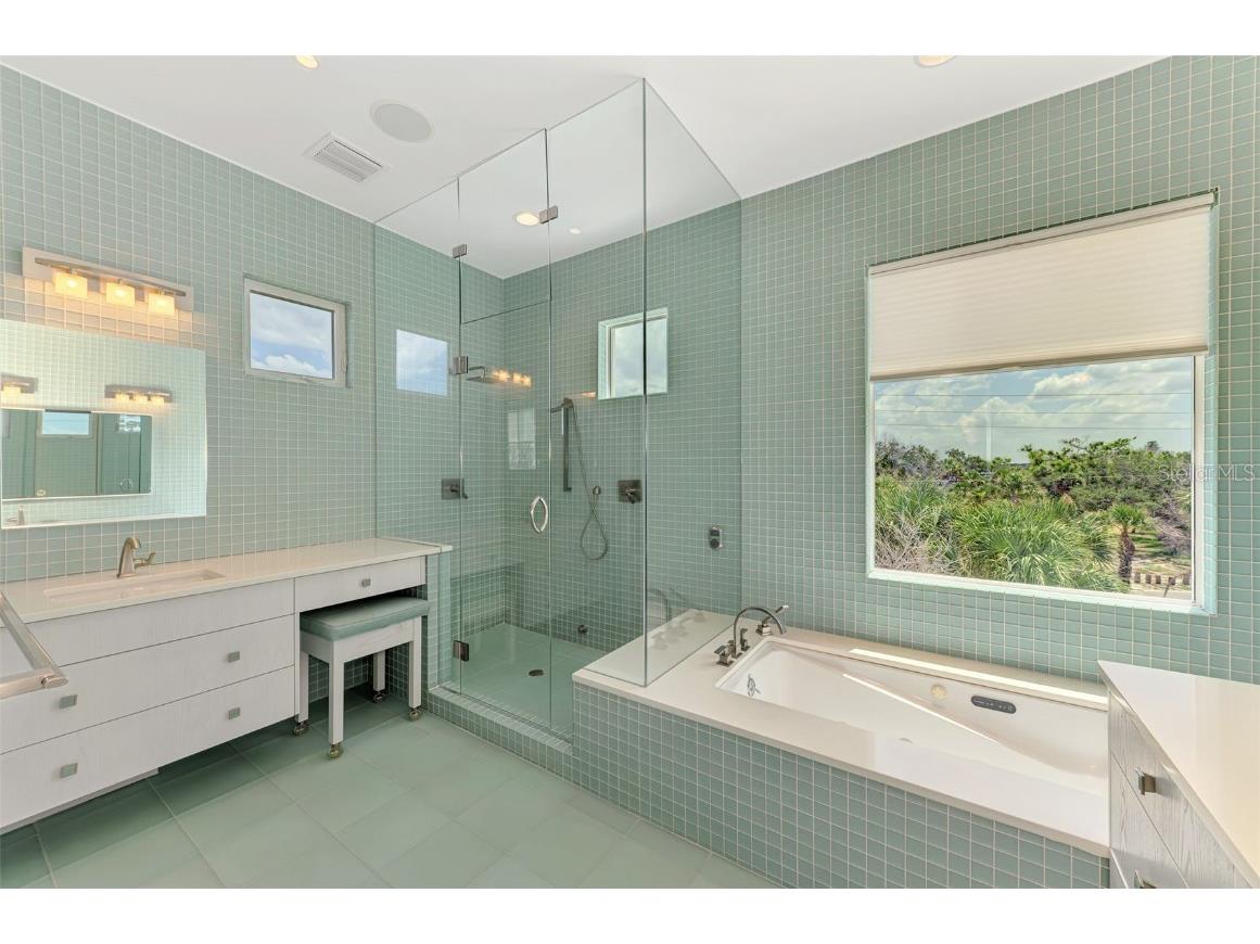 7410 Manasota Key Road Englewood FL 34223 - GULF OF MEXICO A4659892 image28