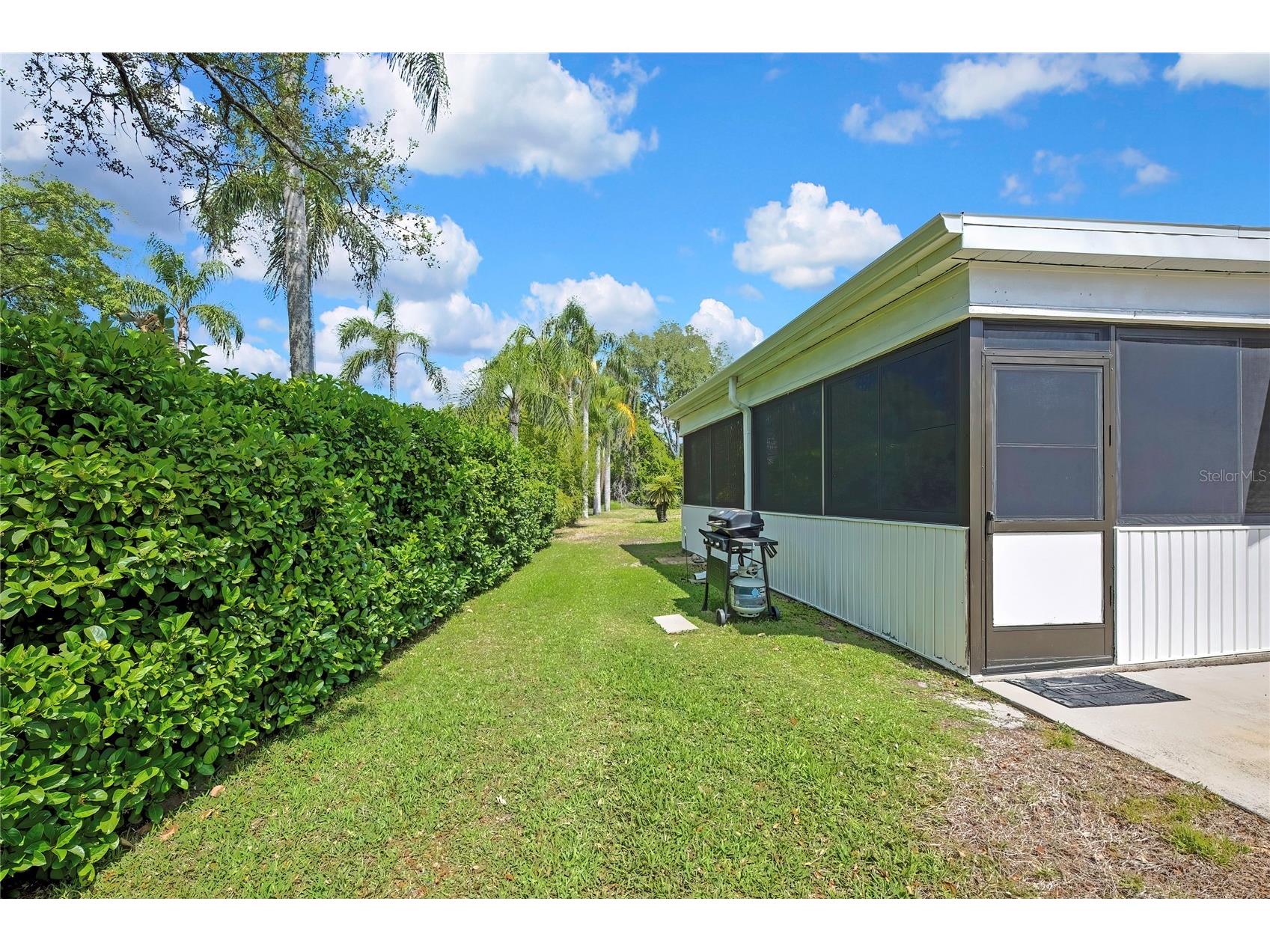 7411 Baltusrol Drive New Port Richey FL 34654 W7885291 image30