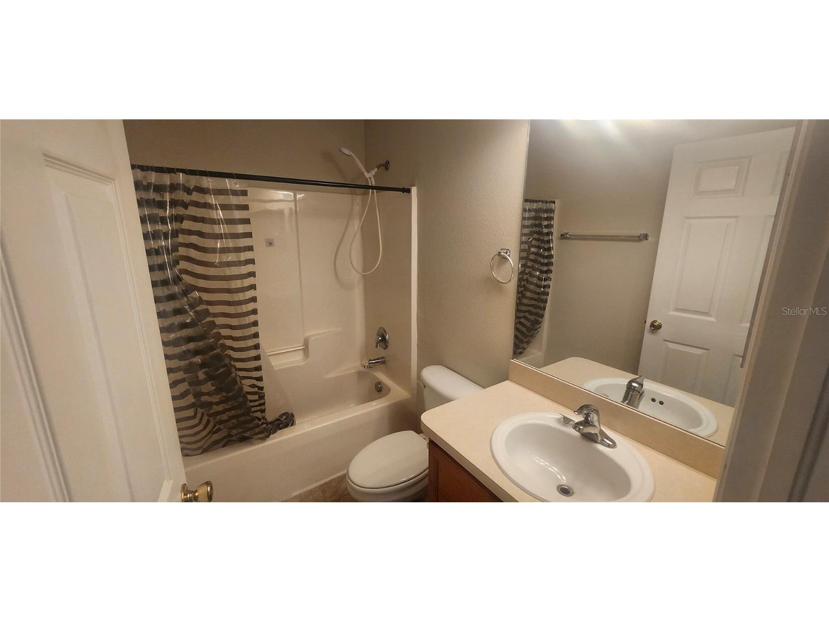 7411 Canterbury Street Spring Hill FL 34606 W7881244 image9