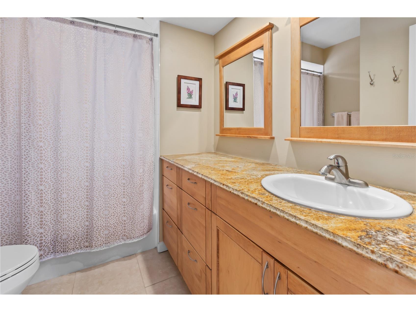 7411 Dickens Drive Sarasota FL 34231 A4699112 image16