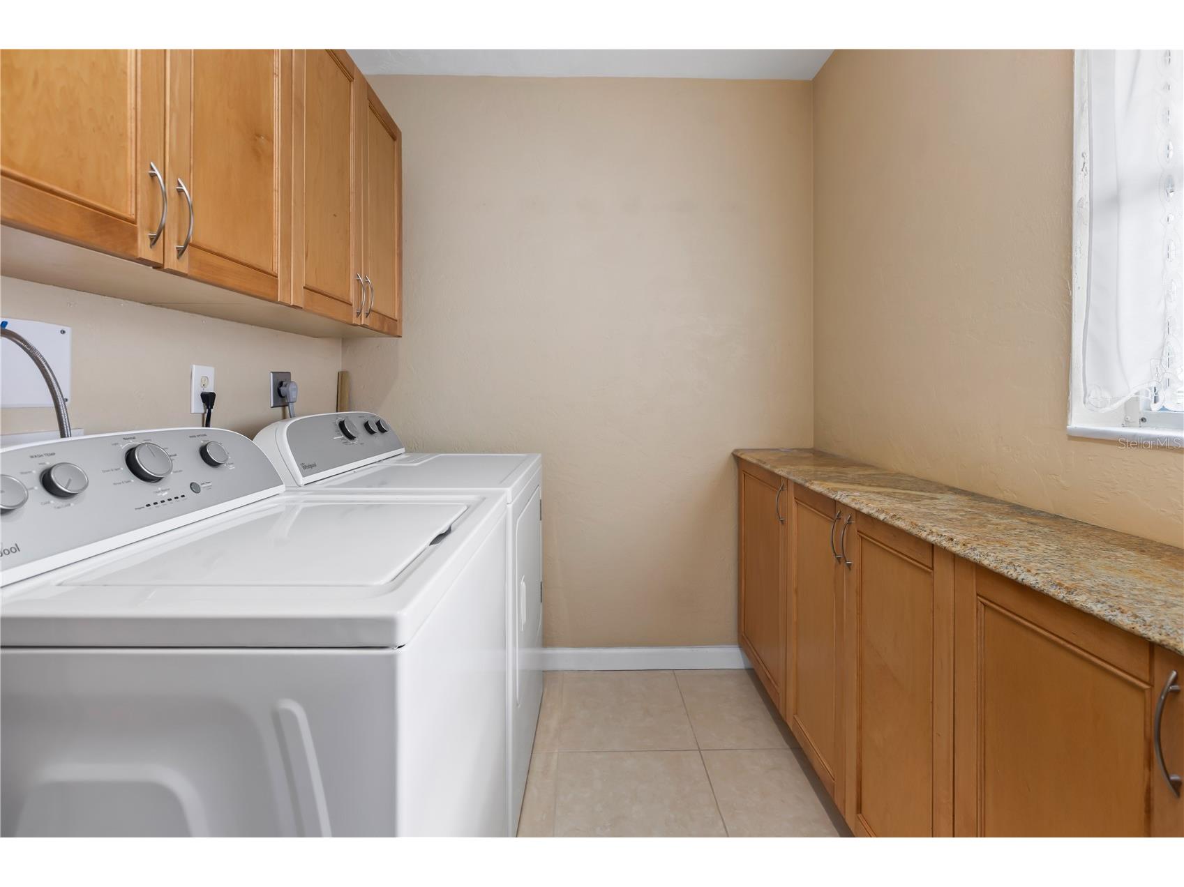 7411 Dickens Drive Sarasota FL 34231 A4699112 image18
