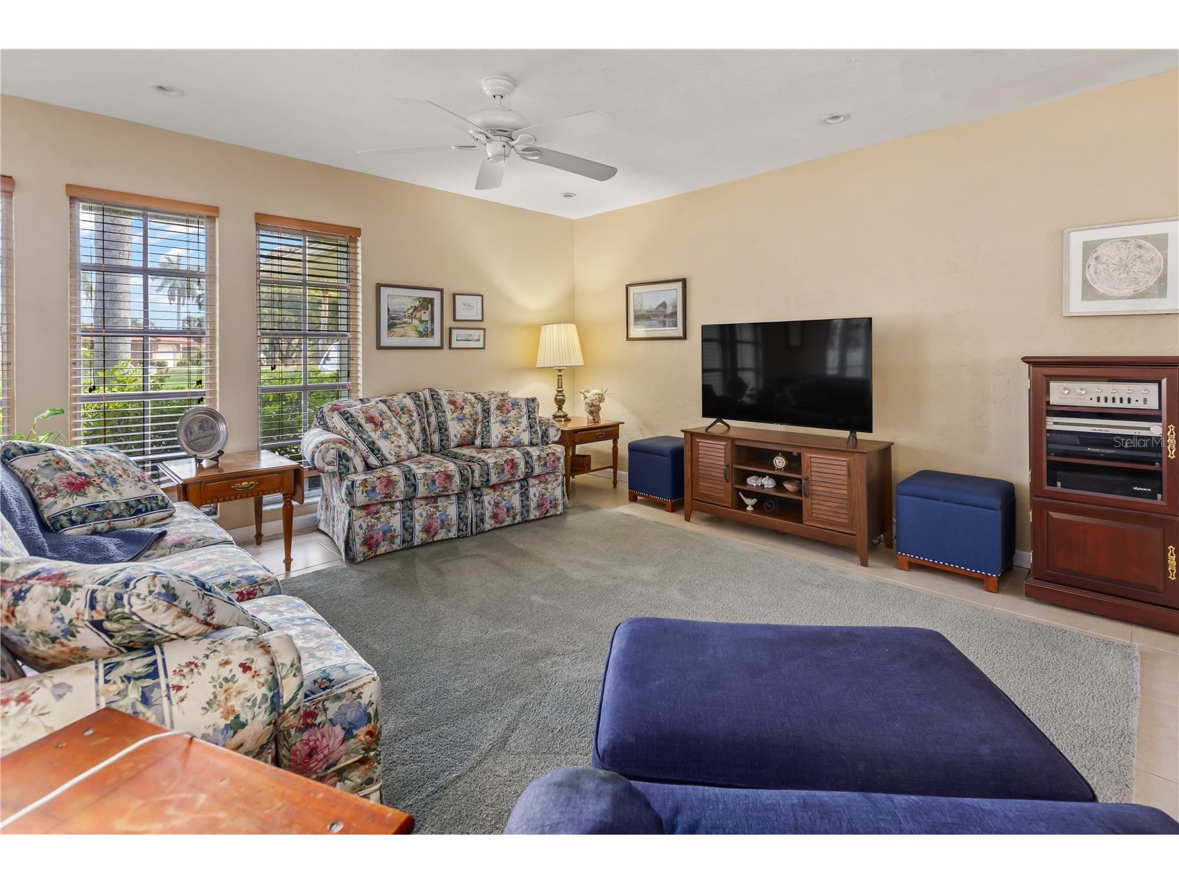 7411 Dickens Drive Sarasota FL 34231 A4699112 image3