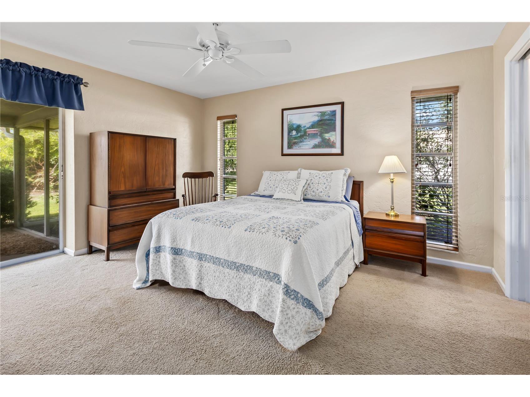 7411 Dickens Drive Sarasota FL 34231 A4699112 image9