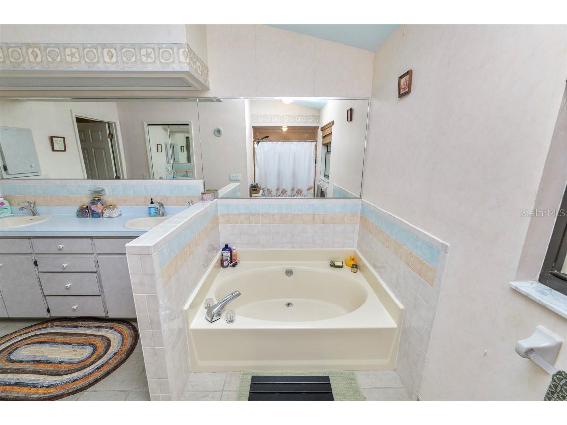 7411 Floral Circle E Lakeland FL 33810 L4956486 image22